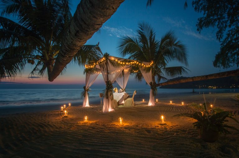 beach setting honeymoon